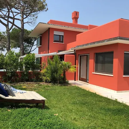 Apartment Albarella Familyhouse With Pool *