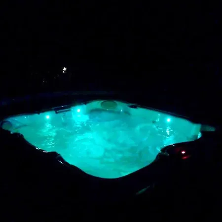 Apartment Albarella Familyhouse With Pool