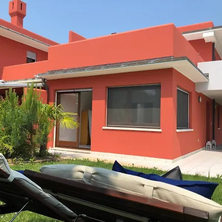 Apartment Albarella Familyhouse With Pool