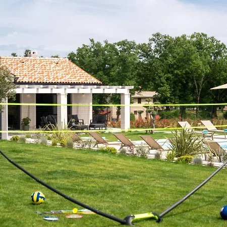 Albarella Familyhouse With Pool Apartment *