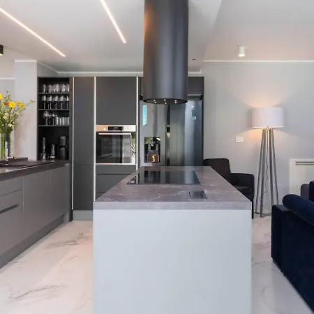 Albarella Familyhouse With Pool Apartment *